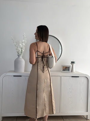 CONTRAST BINDING MIDI DRESS