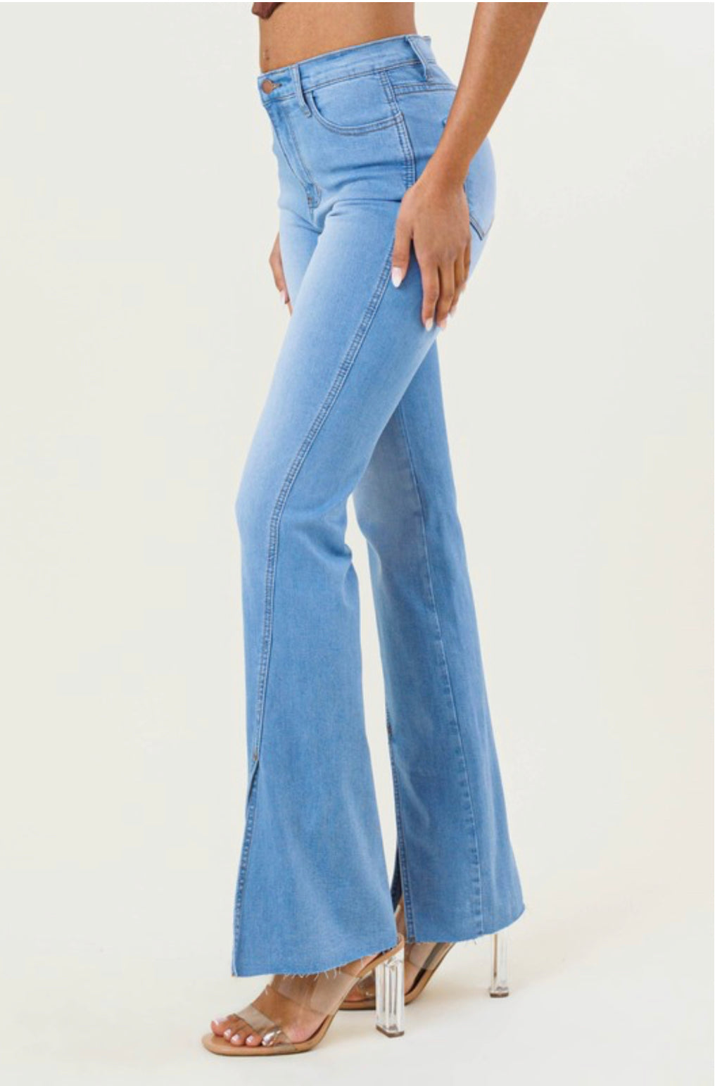 STRAIGHT LEG JEANS(Vibrant)